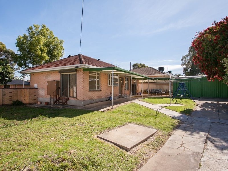 1 Brenda Avenue, Gilles Plains SA 5086