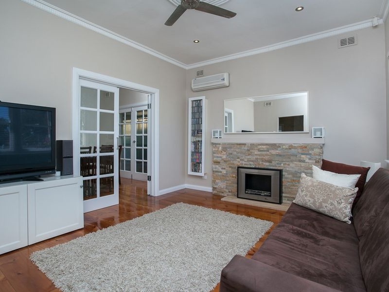 9 Rosslyn Avenue, Manningham SA 5086