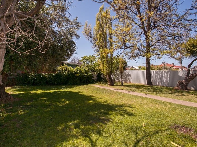 15 Oakington Street, Torrensville SA 5031