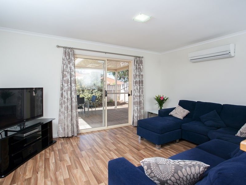 26 Lewis Court, Gilles Plains SA 5086