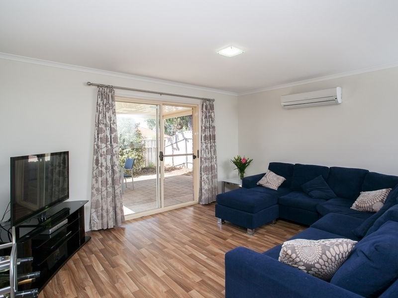 26 Lewis Court, Gilles Plains SA 5086