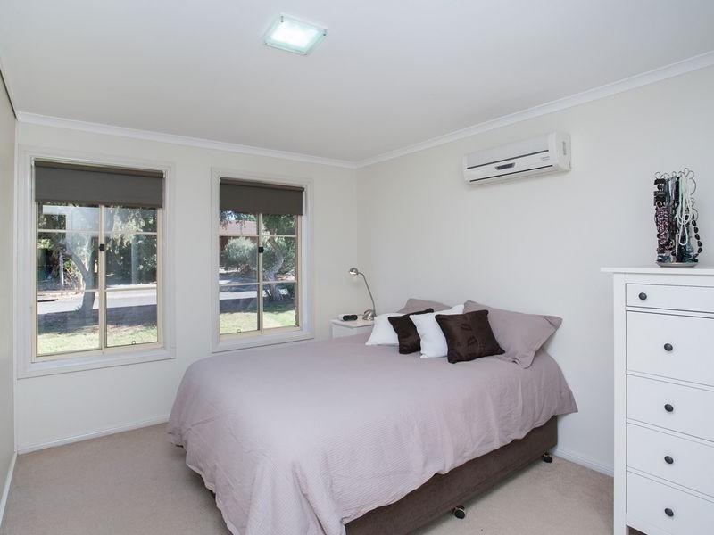 26 Lewis Court, Gilles Plains SA 5086