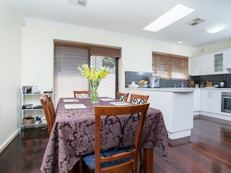 11 Somerset Avenue, Redwood Park SA 5097