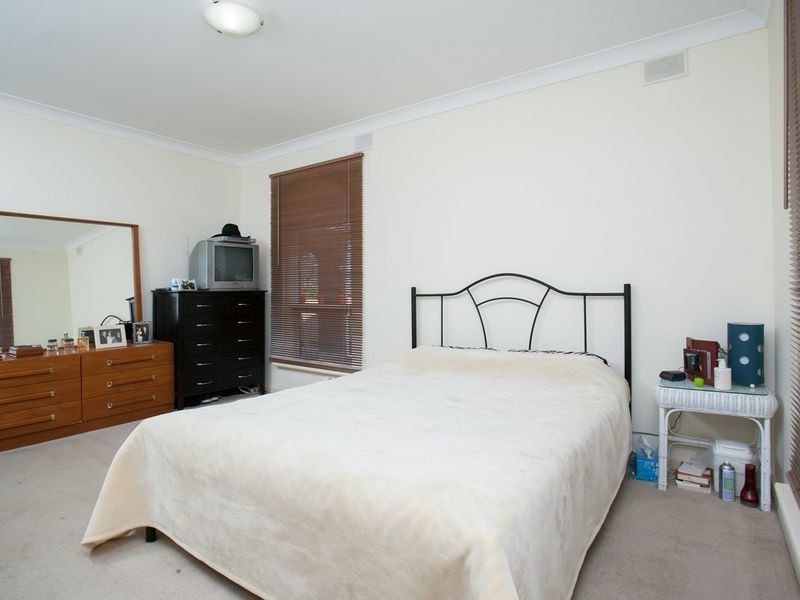 11 Somerset Avenue, Redwood Park SA 5097