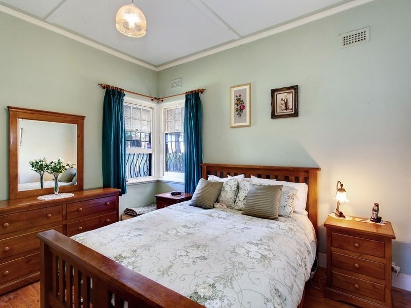 32 Kent Road, Keswick SA 5035