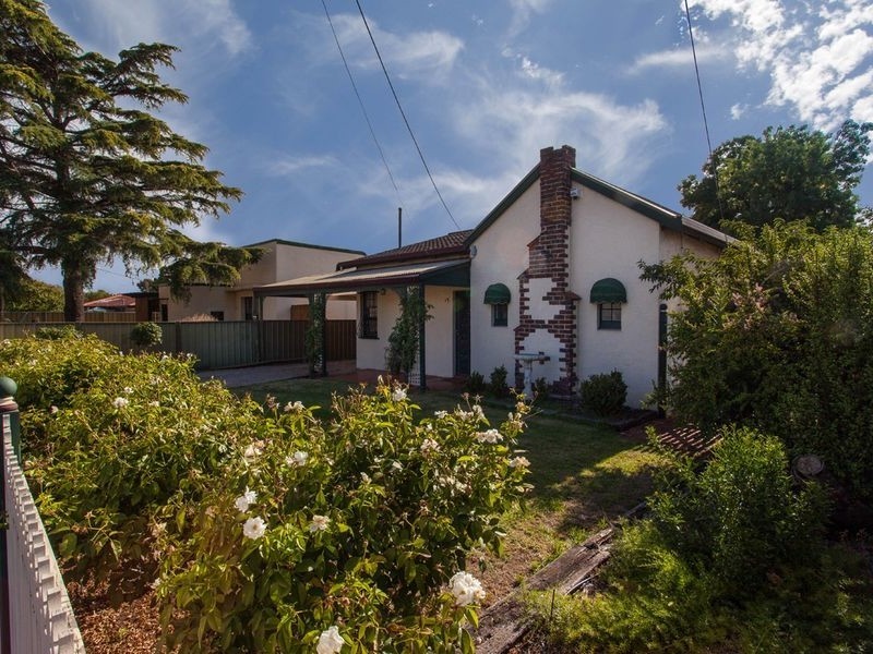 32 Kent Road, Keswick SA 5035