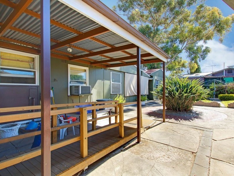 8 Denmead Avenue, Campbelltown SA 5074