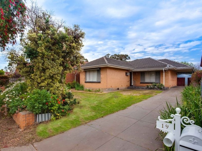 19 Ian Street, Broadview SA 5083
