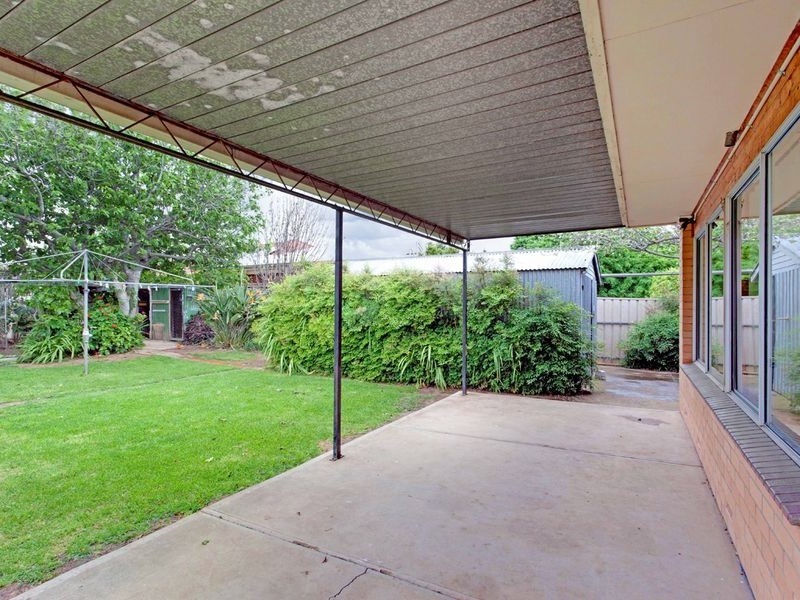 19 Ian Street, Broadview SA 5083