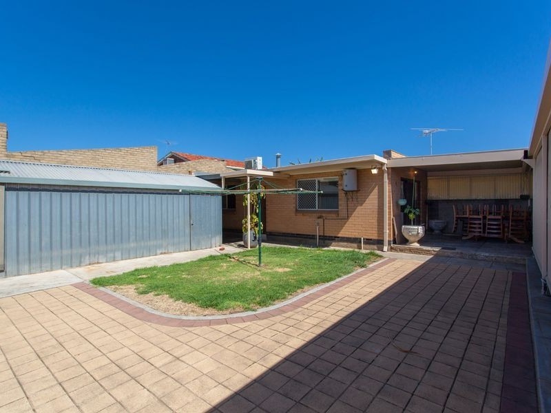 10 Rainsford Avenue, Croydon Park SA 5008