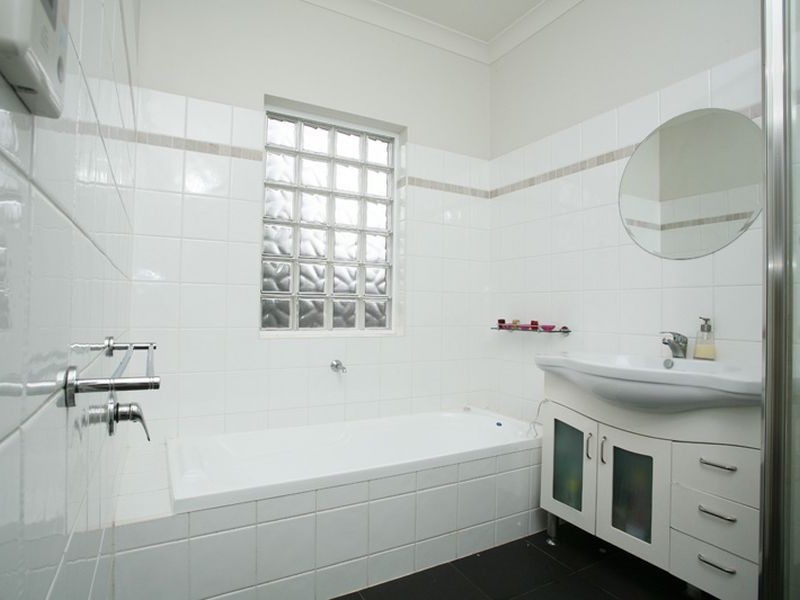 5 Cedar Avenue, Greenacres SA 5086