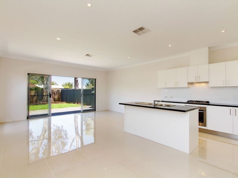 9 Branson Avenue, Clearview SA 5085