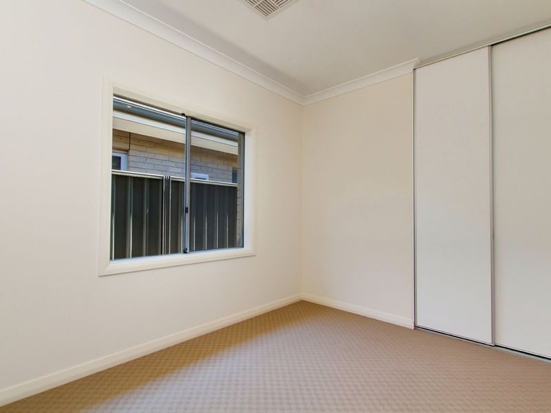9 Branson Avenue, Clearview SA 5085