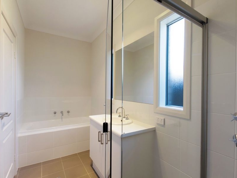 9 Branson Avenue, Clearview SA 5085
