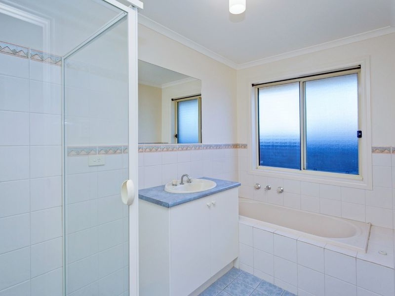 17 Birdwood Road, Greenacres SA 5086