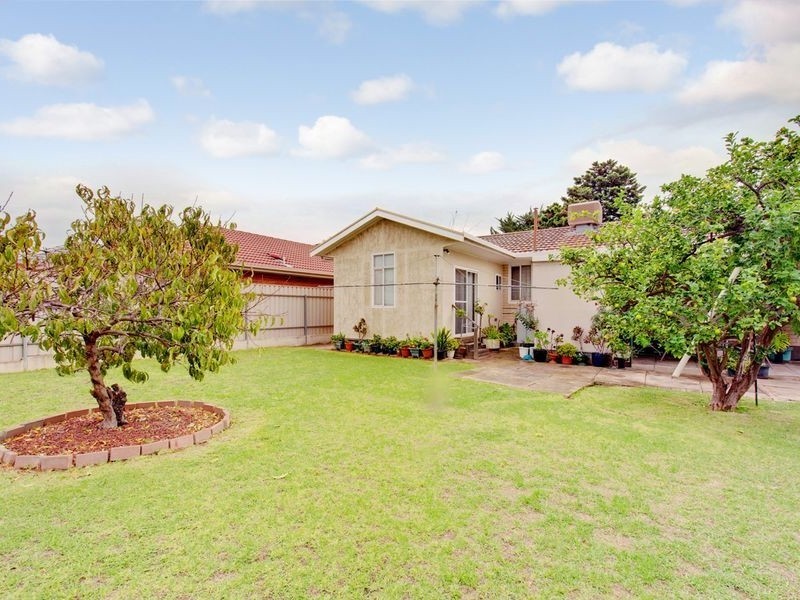 12 Parkhouse Avenue, Seaton SA 5023