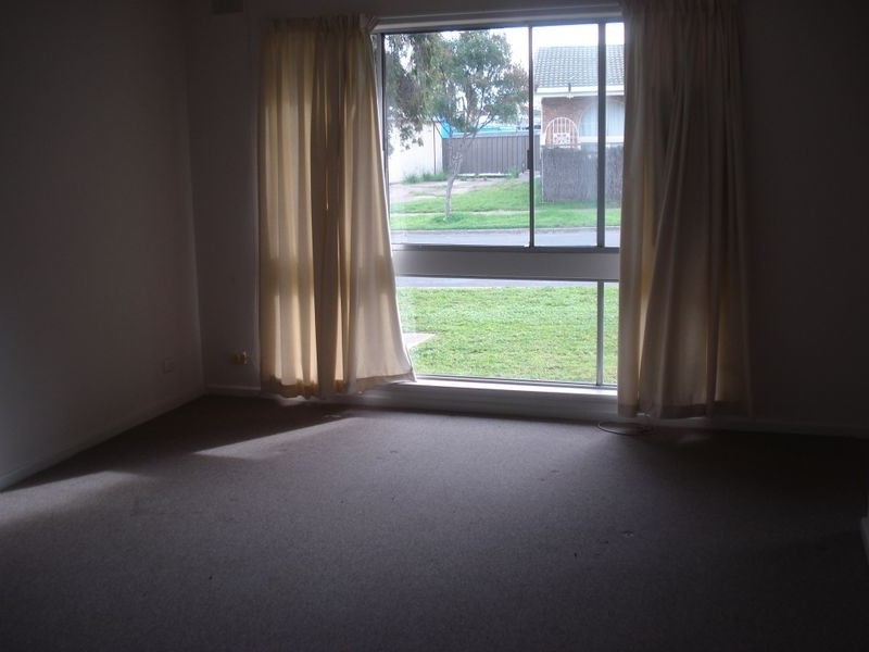 2/51 Nelson Road, Valley View SA 5093