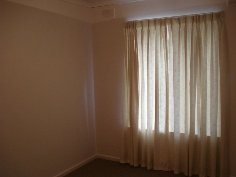 2/51 Nelson Road, Valley View SA 5093