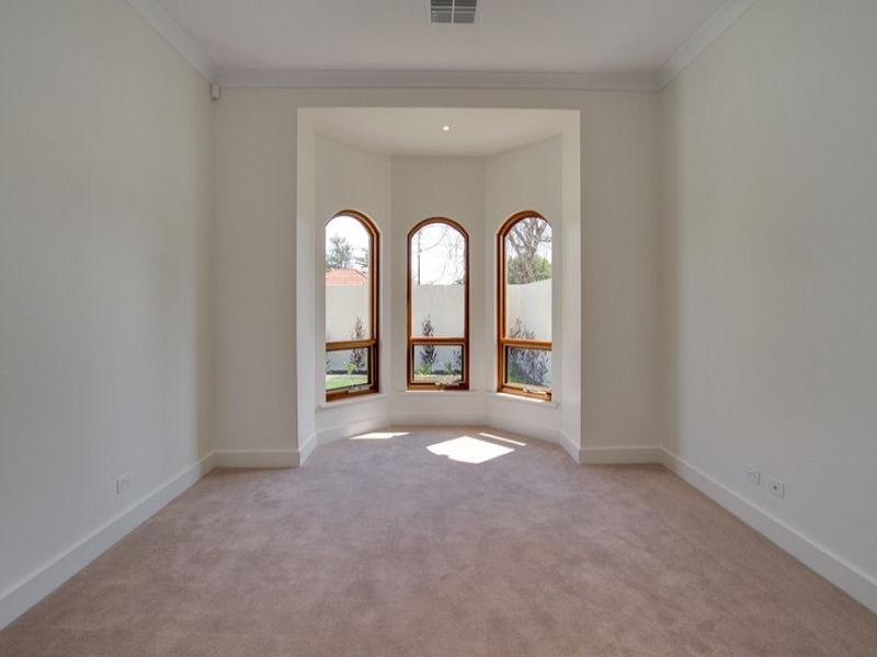 196a North East Road, Vale Park SA 5081