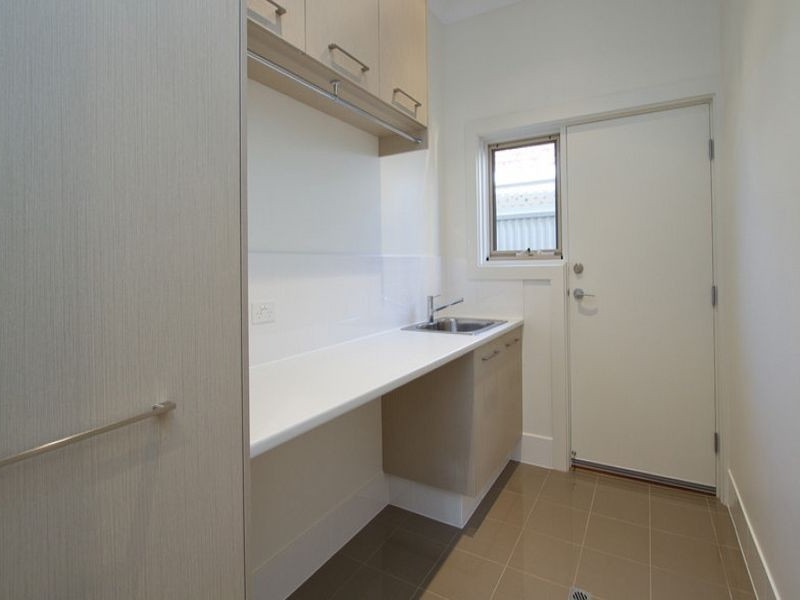 196a North East Road, Vale Park SA 5081