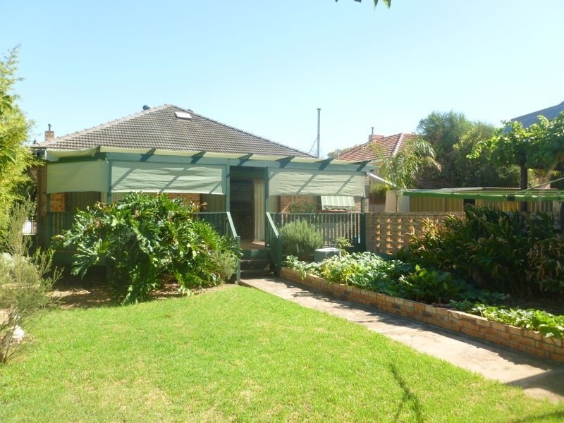 7 George Street, Vale Park SA 5081
