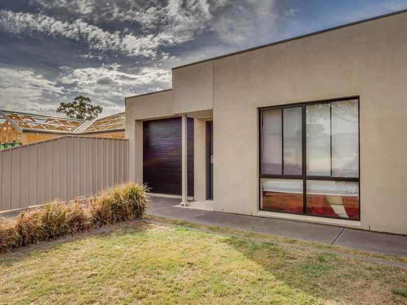 24 Colac Street, Greenacres SA 5086