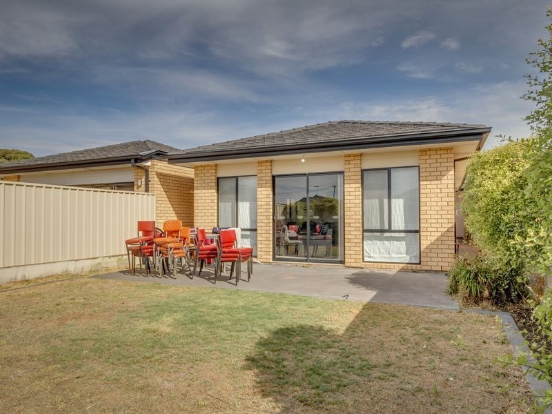 24 Colac Street, Greenacres SA 5086