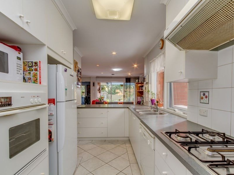 18A Rossington Avenue, Myrtle Bank SA 5064