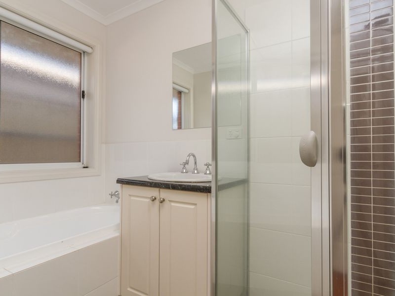 1B Harvey Avenue, Gilles Plains SA 5086