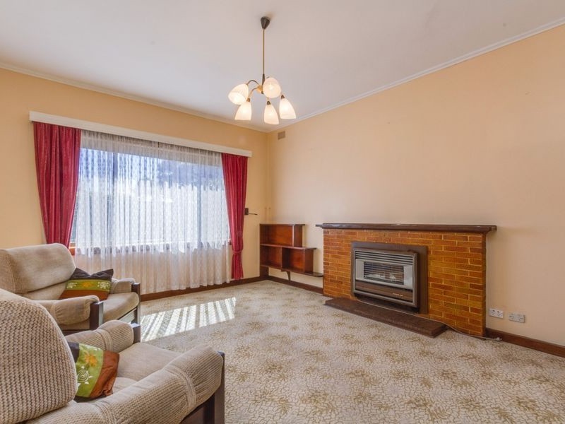 27 Maple Avenue, Klemzig SA 5087