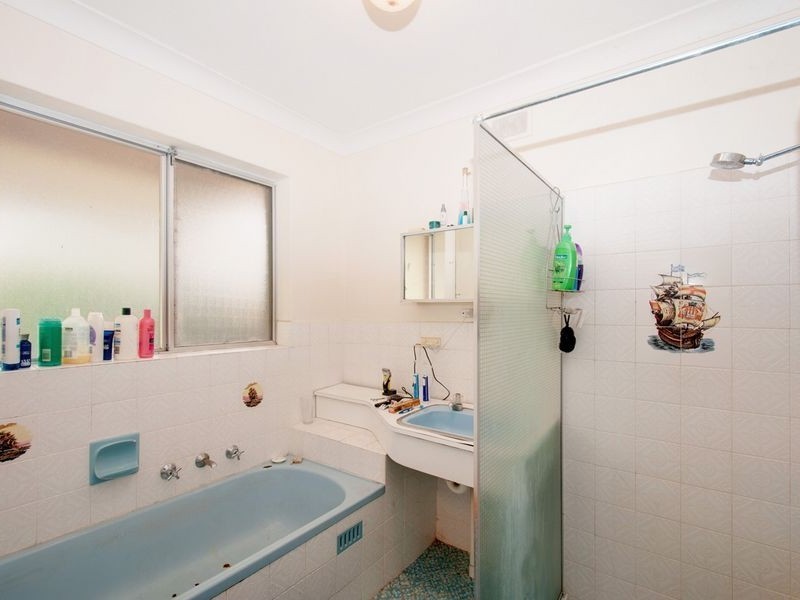 108 Brougham Drive, Valley View SA 5093