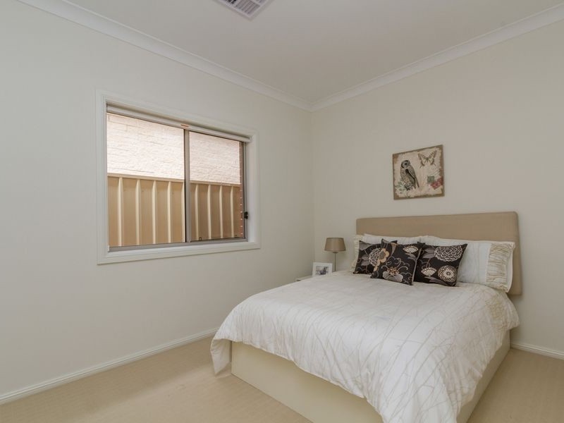 96A Lyons Road, Holden Hill SA 5088