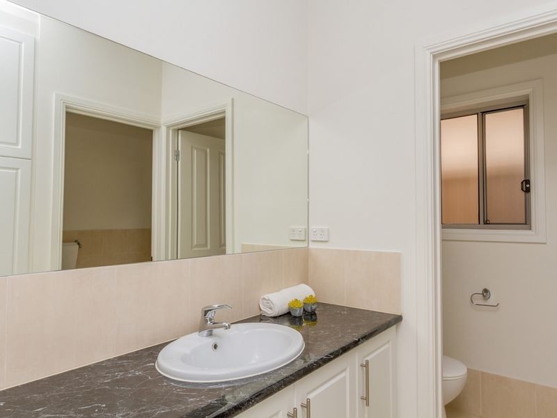 96A Lyons Road, Holden Hill SA 5088