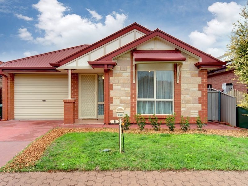 8 Attingham Crescent, Oakden SA 5086