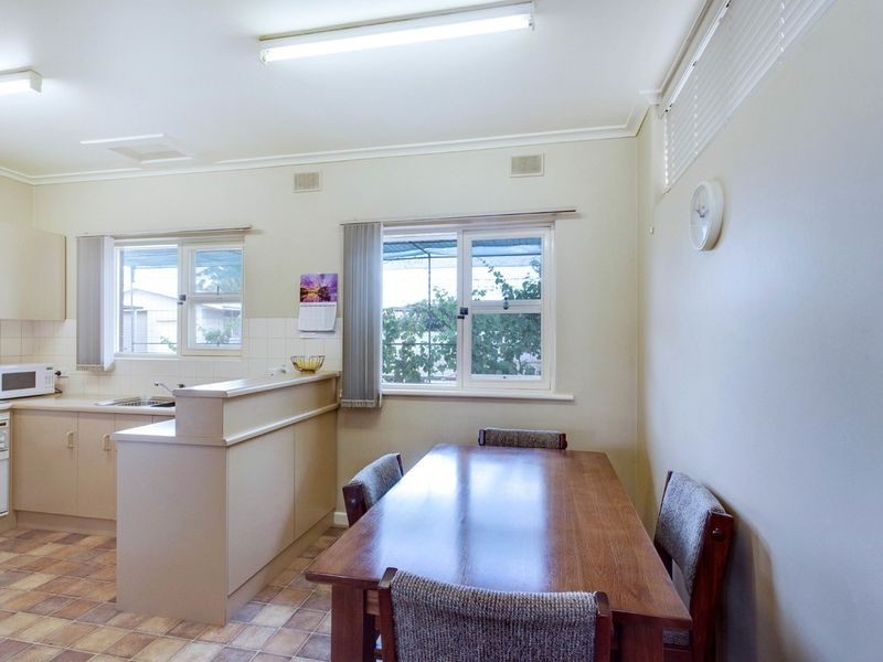 28 Dyott Avenue, Hampstead Gardens SA 5086