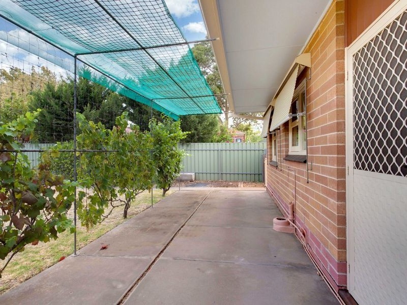 28 Dyott Avenue, Hampstead Gardens SA 5086