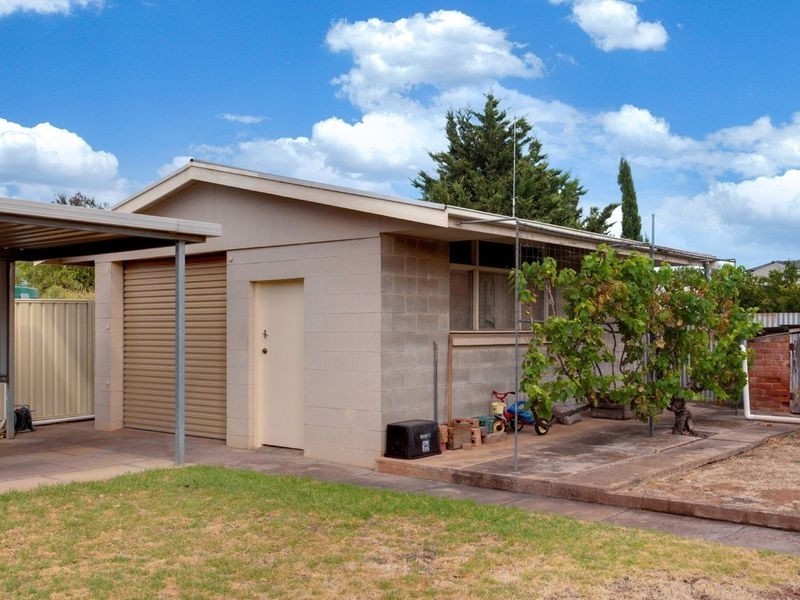 28 Dyott Avenue, Hampstead Gardens SA 5086