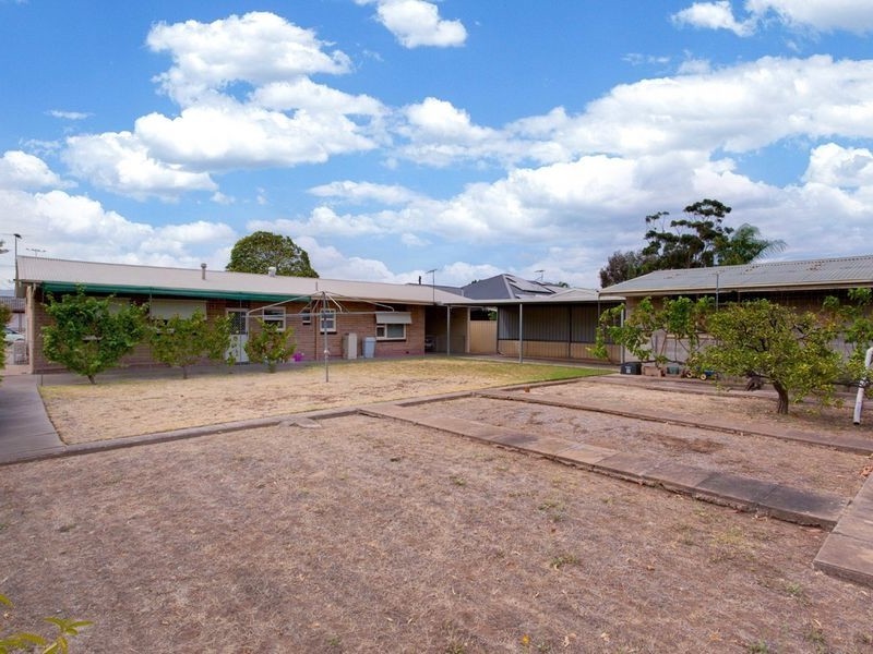 28 Dyott Avenue, Hampstead Gardens SA 5086