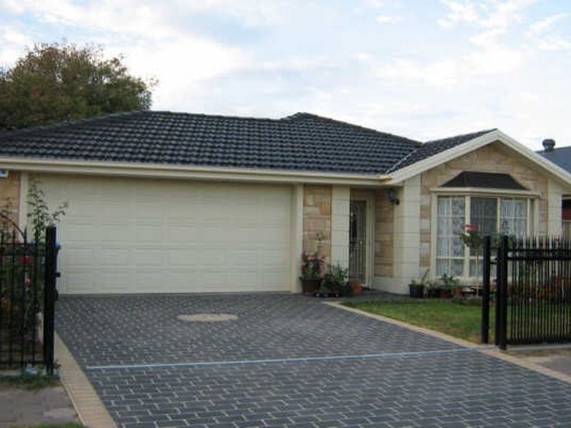 4 Wells Street, Greenacres SA 5086