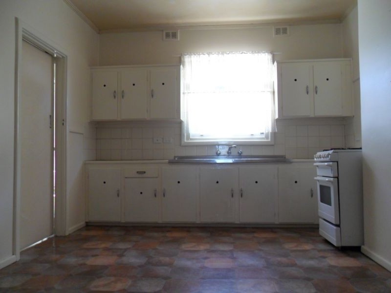 14 Redward Avenue, Greenacres SA 5086