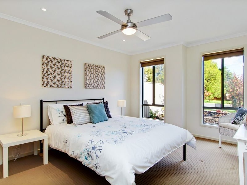 14a Alderney Avenue, Clearview SA 5085