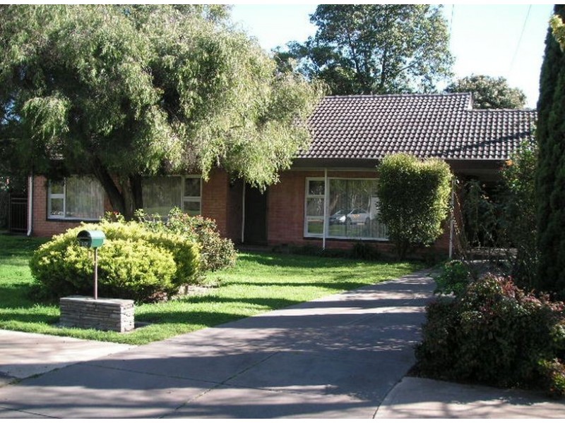 10 Stewart Avenue, Vale Park SA 5081