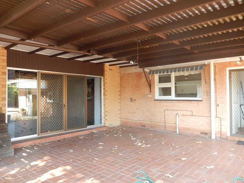 10 Stewart Avenue, Vale Park SA 5081