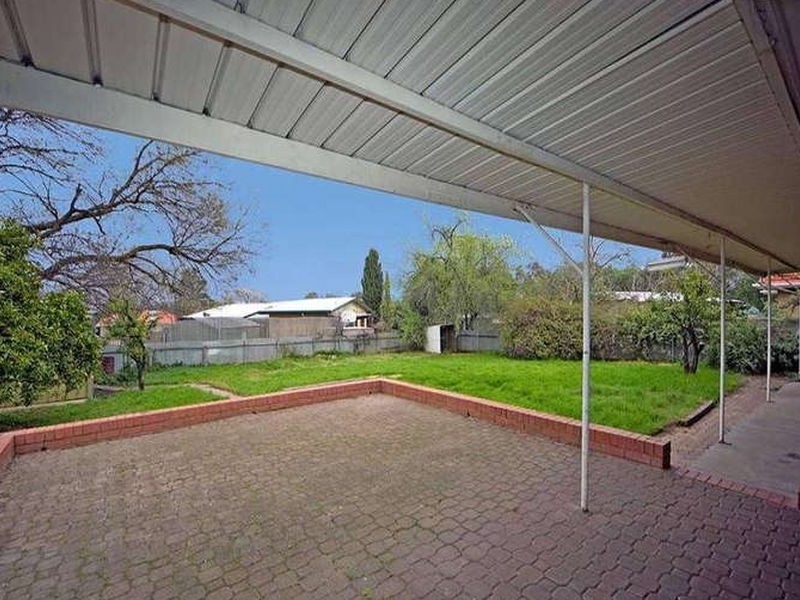 347 Wright Road, Valley View SA 5093