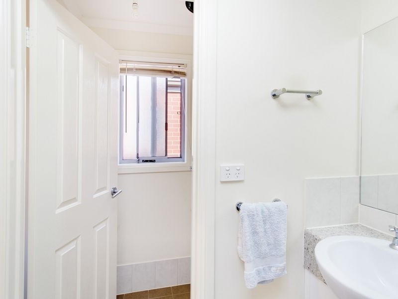 37A Fleming Crescent, Mansfield Park SA 5012