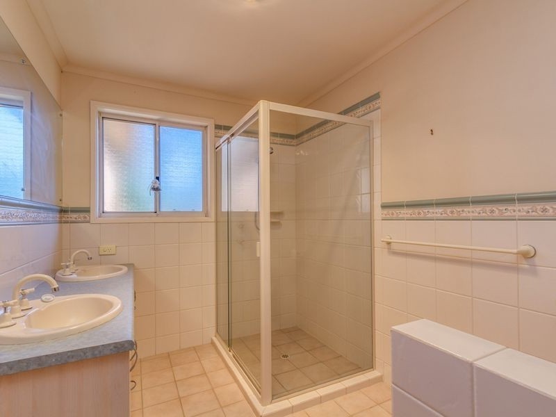 1 Elly Court, Darlington SA 5047