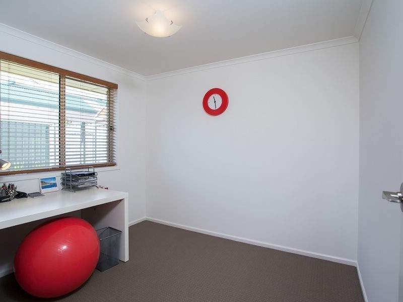 6 Pioneer Avenue, Walkley Heights SA 5098