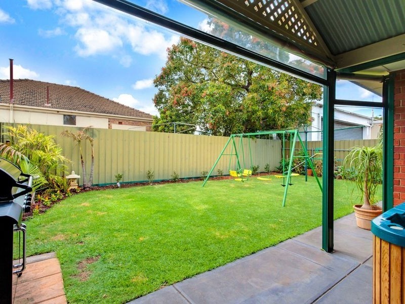 1A Ian Street, Broadview SA 5083