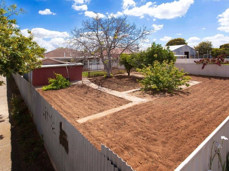 81 Collins Street, Broadview SA 5083