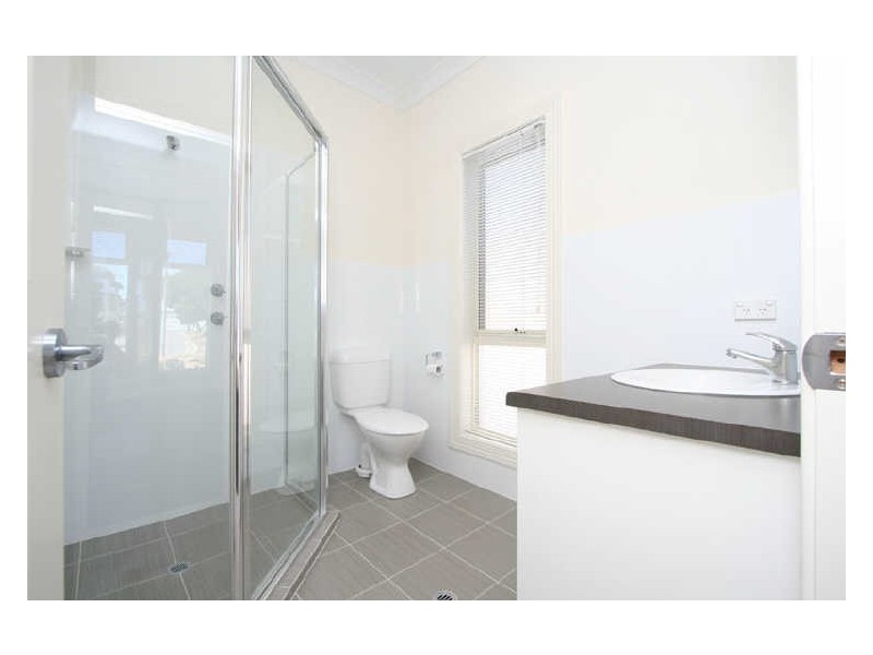 33 Manly Circuit, West Lakes Shore SA 5020